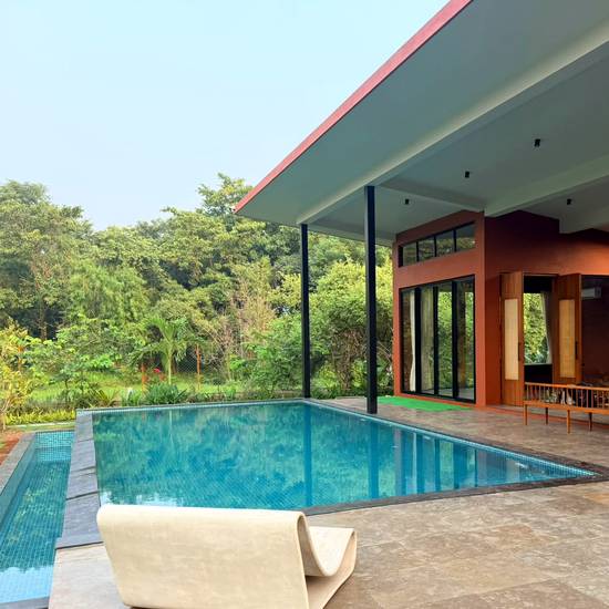 Pool and veranda