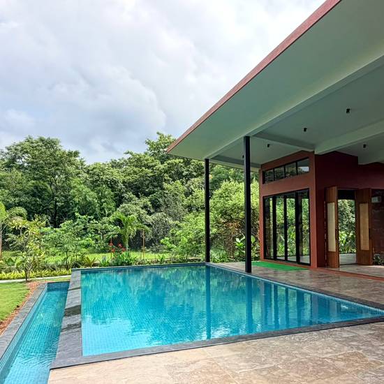 Pool and covered veranda